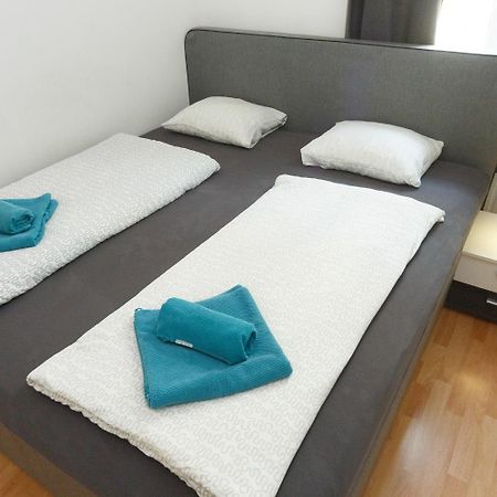 Apartments In Vienna Near Schoenbrunn & Westbahnhof - Keyless Check-In Esterno foto