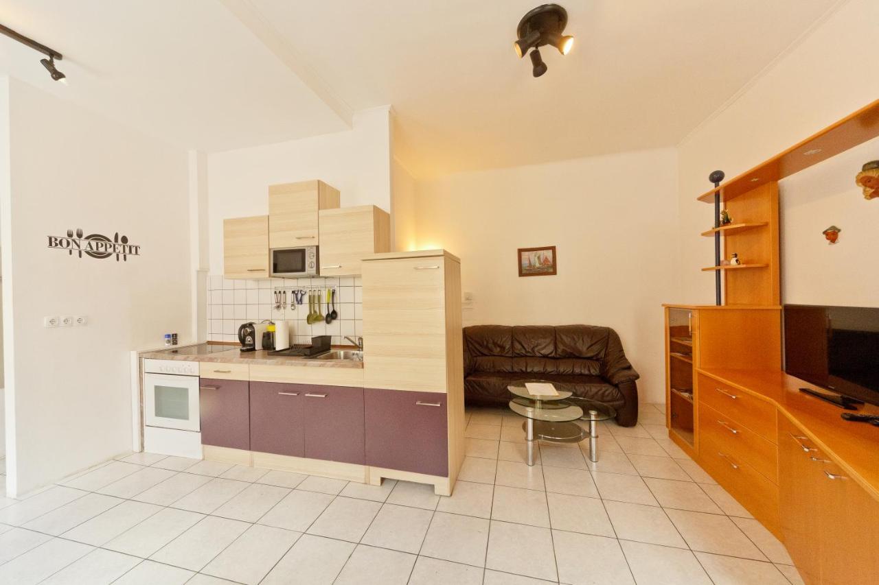 Apartments In Vienna Near Schoenbrunn & Westbahnhof - Keyless Check-In Esterno foto