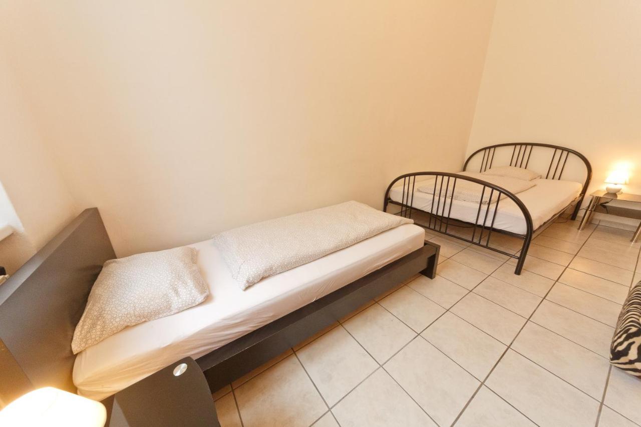 Apartments In Vienna Near Schoenbrunn & Westbahnhof - Keyless Check-In Esterno foto