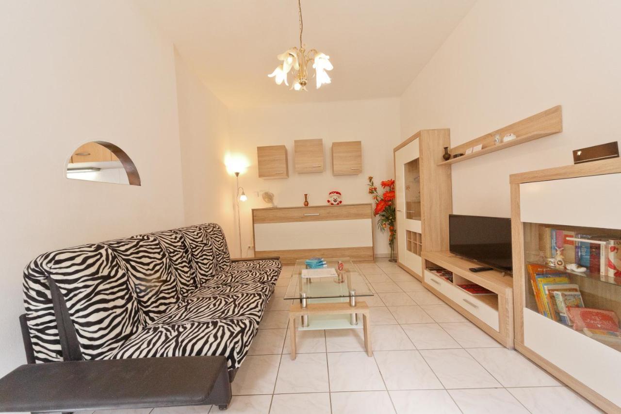 Apartments In Vienna Near Schoenbrunn & Westbahnhof - Keyless Check-In Esterno foto