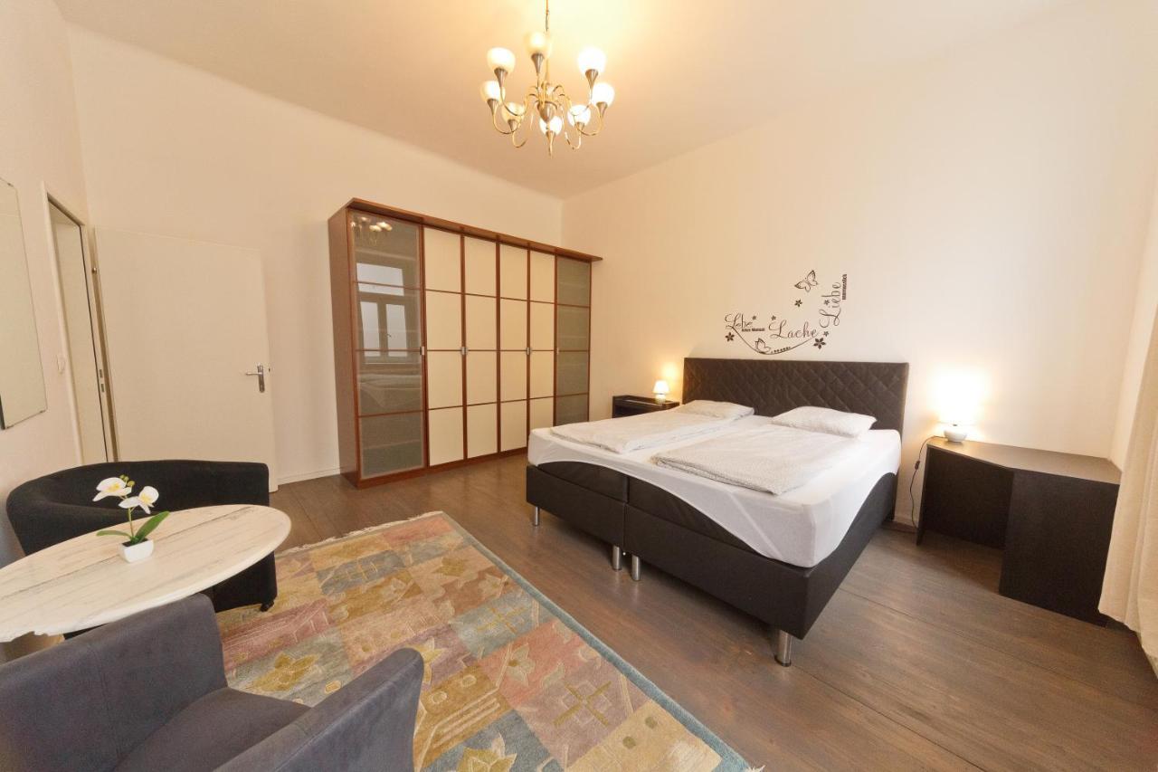 Apartments In Vienna Near Schoenbrunn & Westbahnhof - Keyless Check-In Esterno foto