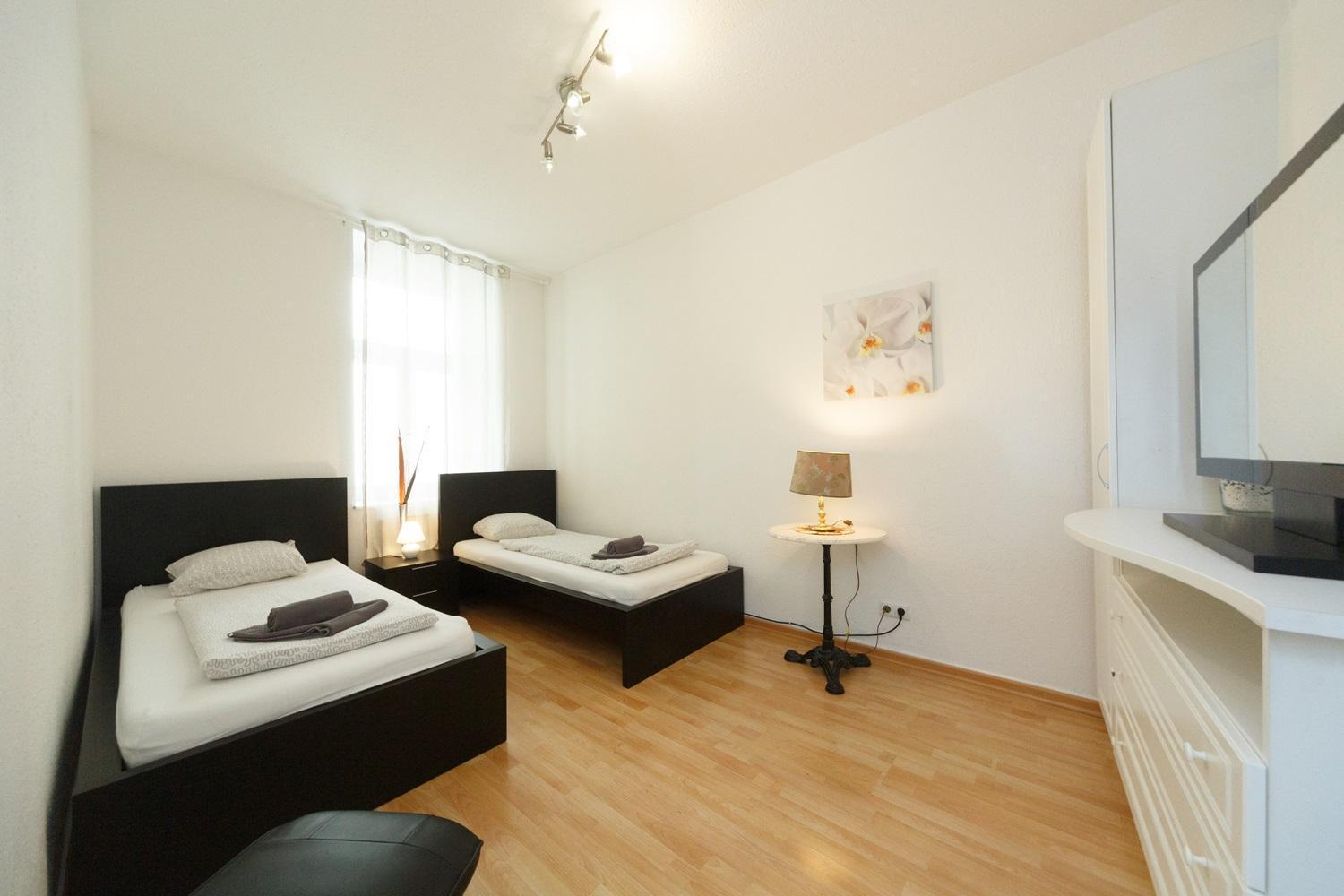 Apartments In Vienna Near Schoenbrunn & Westbahnhof - Keyless Check-In Esterno foto